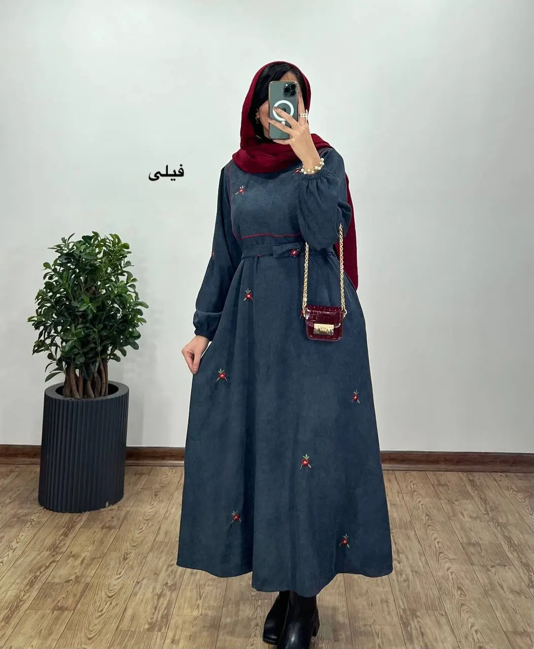 پیراهن مانتویی گلدوزی مهیاس